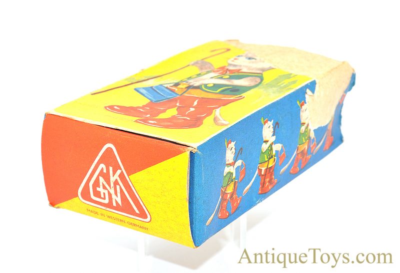Georg Kohler (GNK) ca. 1940's Tin Lithographed Windup "Puss in Boots" German Toy with Box <FONT COLOR="ff000 ">*SOLD*</font> - Image 3