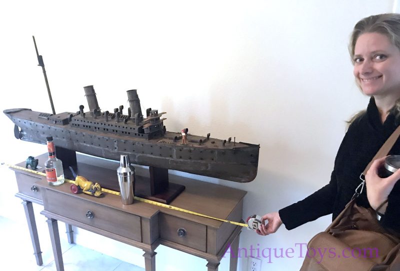 German Tin Ship Toy For Sale, early 1900s <FONT COLOR="ff000 ">*SOLD*</font> - Image 11