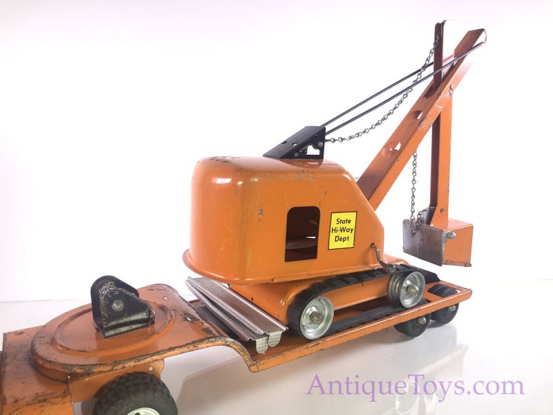 Tonka Hi-Way Tractor Trailer, Lowboy, with Steam Shovel from 1957 <FONT COLOR="ff000 ">*SOLD*</font> - Image 15