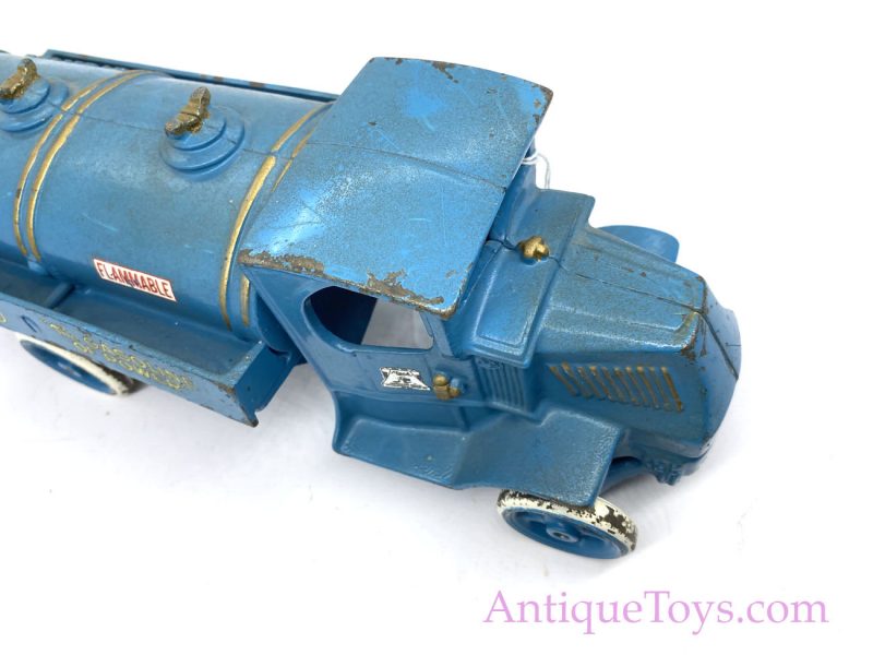 Arcade Cast Iron Mack Fuel Truck Richfield <FONT COLOR="ff000 ">*SOLD*</font> - Image 2