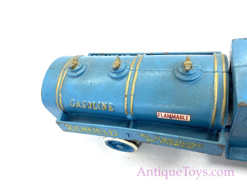 Arcade Cast Iron Mack Fuel Truck Richfield <FONT COLOR="ff000 ">*SOLD*</font> - Image 6