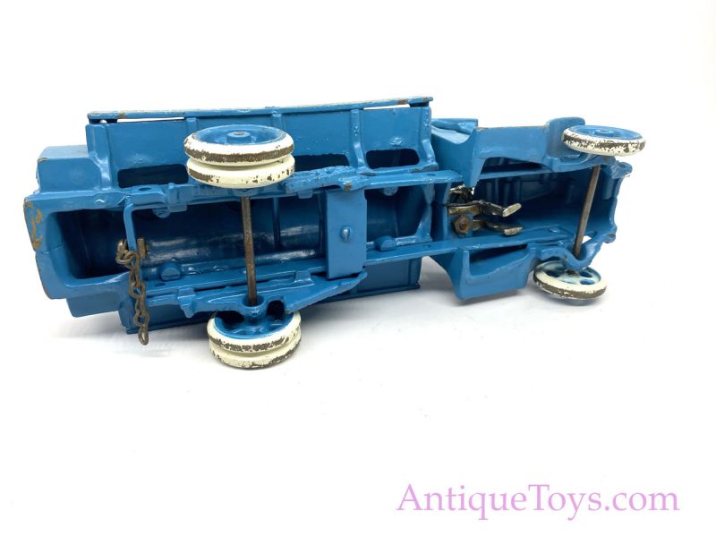 Arcade Cast Iron Mack Fuel Truck Richfield <FONT COLOR="ff000 ">*SOLD*</font> - Image 12