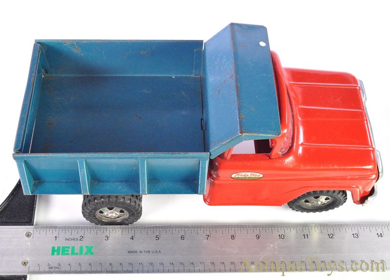 Vintage ca. 1960's Original Tonka Pressed Steel Dual Rear Wheel Hydraulic Dump Truck <FONT COLOR="ff000 ">*SOLD*</font> - Image 12