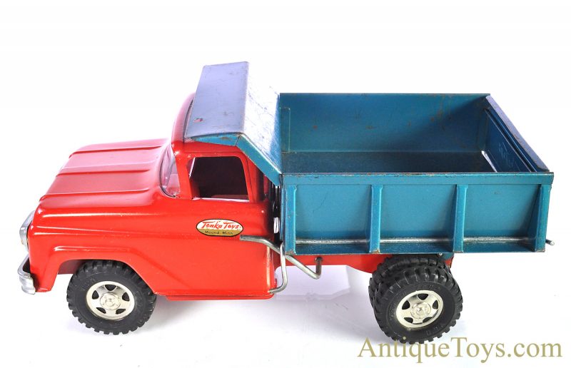 Vintage ca. 1960's Original Tonka Pressed Steel Dual Rear Wheel Hydraulic Dump Truck <FONT COLOR="ff000 ">*SOLD*</font> - Image 3