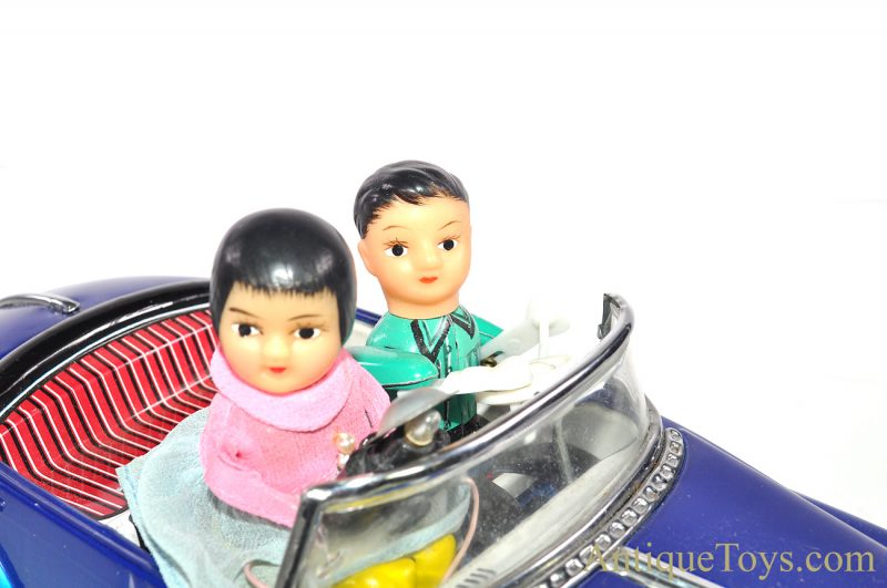 Vintage Chinese Tin Lithographed ME 630 Battery Operated "Photoing on Car" with Box<FONT COLOR="ff000 ">*SOLD*</font> - Image 9