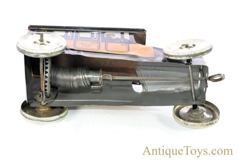 Mohawk Toys Yellow Taxi No. 361 Tin Lithographed Cab <FONT COLOR="ff000 ">*SOLD*</font> - Image 5