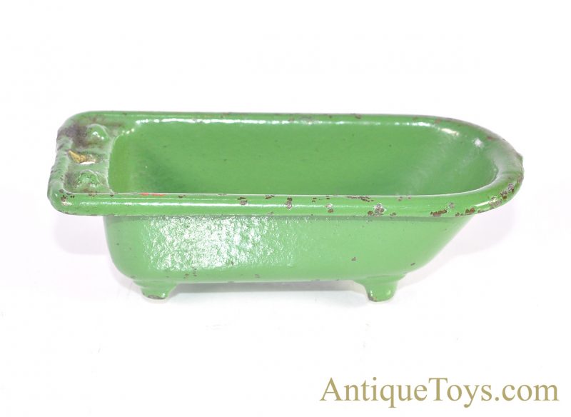 Kilgore, Hubley/Arcade Cast Iron Dollhouse Tub, Toilet, & Highchair Furniture Set *SOLD* - Image 7