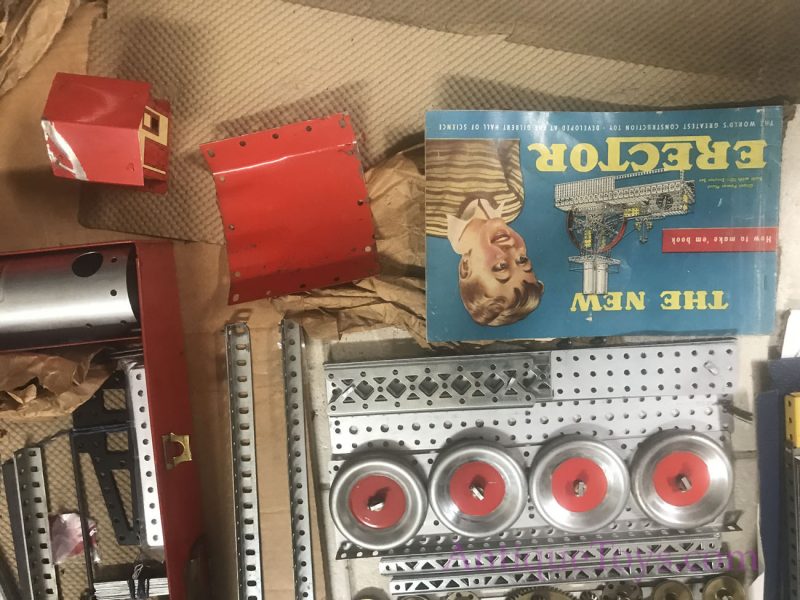 AC Gilbert Erector Set 10 1/2 with Parachute <FONT COLOR="ff000 ">*SOLD*</font> - Image 5