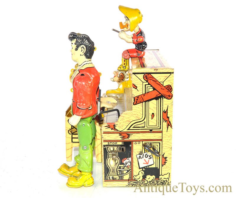 Unique Art ca. 1940’s “Li’l Abner and his Dogpatch Band” Tin Lithographed Windup Toy for Sale - Image 3