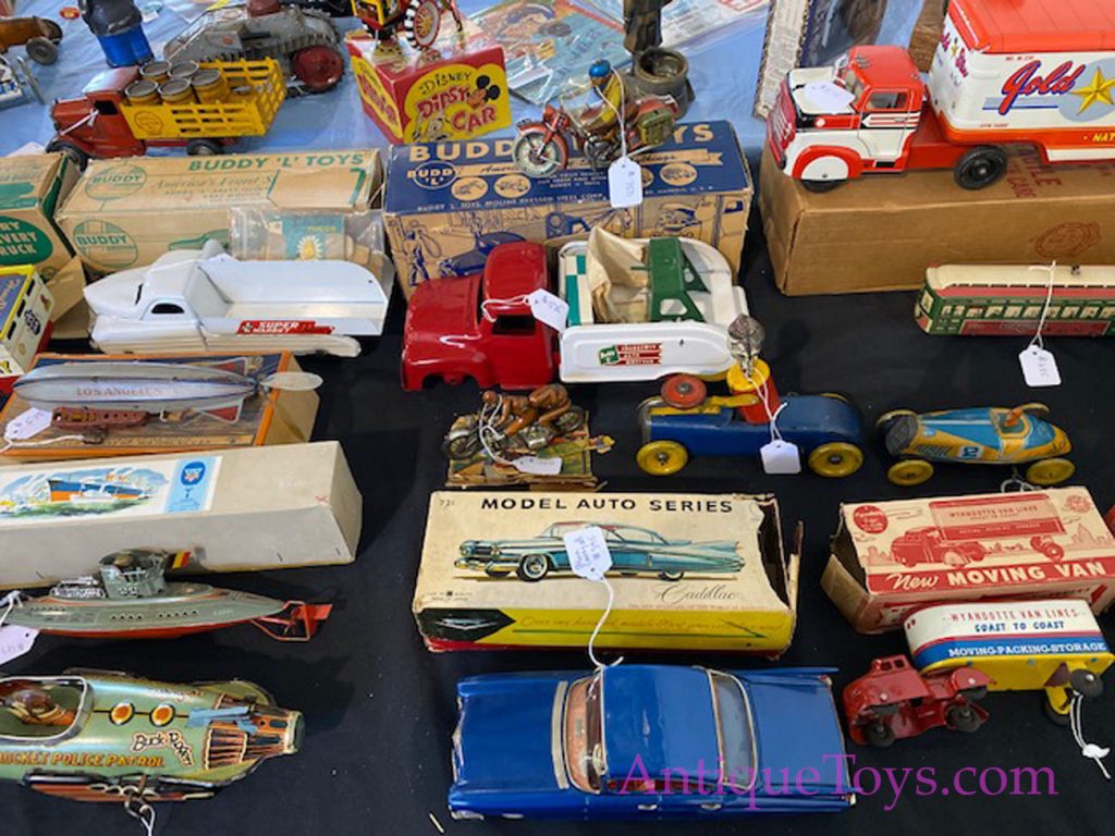 Floridatoyshowantique1042 Antique Toys for Sale