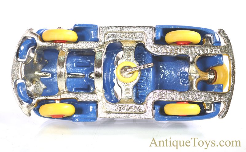 Thomas Toys Lead Vintage Reproduction Chrysler Streamliner Airflow Car <FONT COLOR="ff000 ">*SOLD*</font> - Image 5