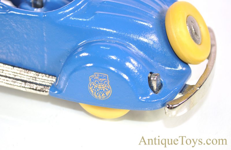 Thomas Toys Lead Vintage Reproduction Chrysler Streamliner Airflow Car <FONT COLOR="ff000 ">*SOLD*</font> - Image 6