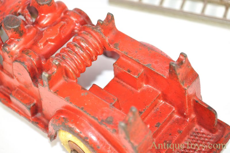 Hubley ca. 1930’s Red Cast Iron Fire Engine Ladder Truck <FONT COLOR="ff000 ">*SOLD*</font> - Image 6