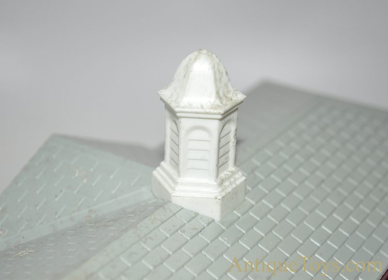 Bachmann Brothers, Inc. (BB) Plasticville USA SC-4 School House Plastic Railroad Model Train Building <FONT COLOR="ff000 ">*SOLD*</font> - Image 4