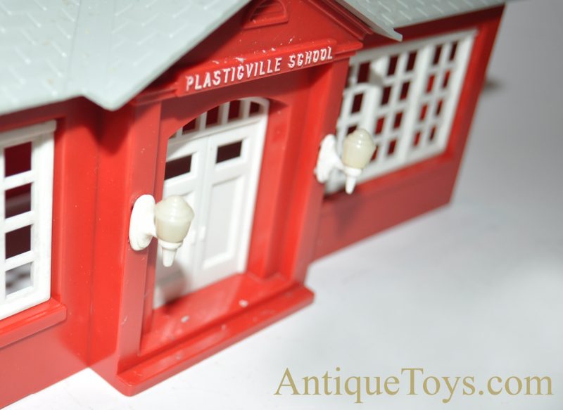 Bachmann Brothers, Inc. (BB) Plasticville USA SC-4 School House Plastic Railroad Model Train Building <FONT COLOR="ff000 ">*SOLD*</font> - Image 6