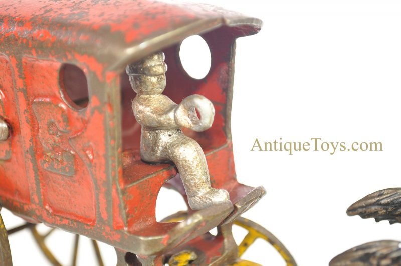 Hubley Cast Iron Horse Drawn Ice Truck <FONT COLOR="ff000 ">*SOLD*</font> - Image 9