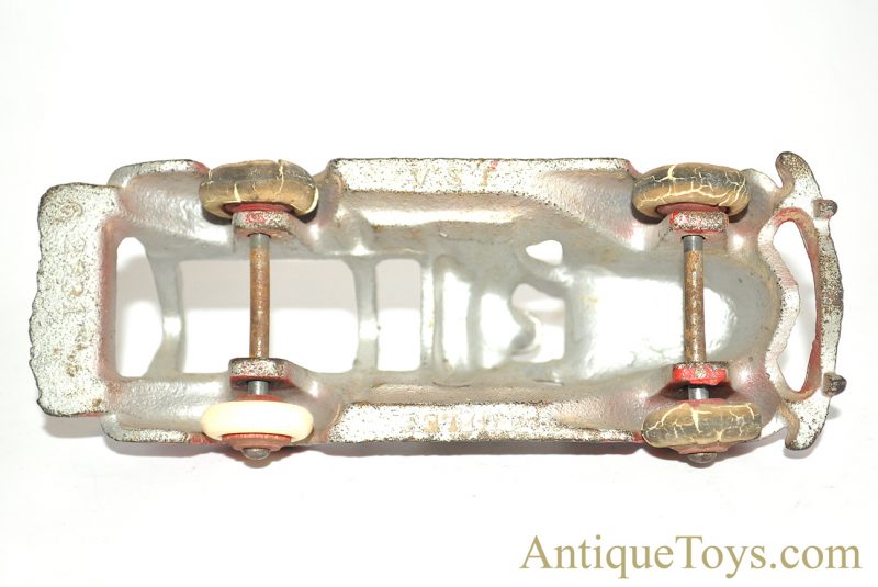 Hubley ca. 1930’s Silver and Red Cast Iron Fire Engine Ladder Truck <FONT COLOR="ff000 ">*SOLD*</font> - Image 7