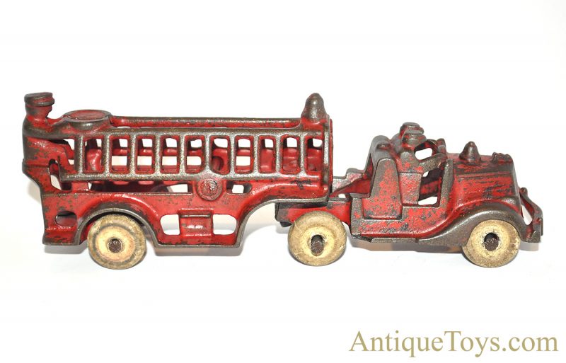 Kenton Hardware Co. ca. 1930's Red Cast Iron Tandem Fire Engine Ladder Truck for Sale