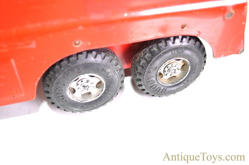 Buddy L ca. 1950's Pressed Steel Red Texaco Fuel Tanker Truck <FONT COLOR="ff000 ">*SOLD*</font> - Image 5