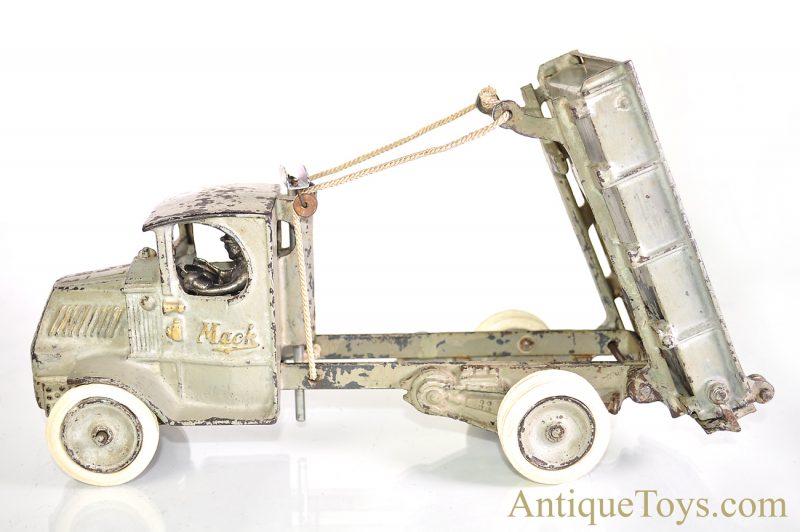 Arcade Cast Iron "T Bar Mack" Mack Dump Truck *SOLD* - Image 3