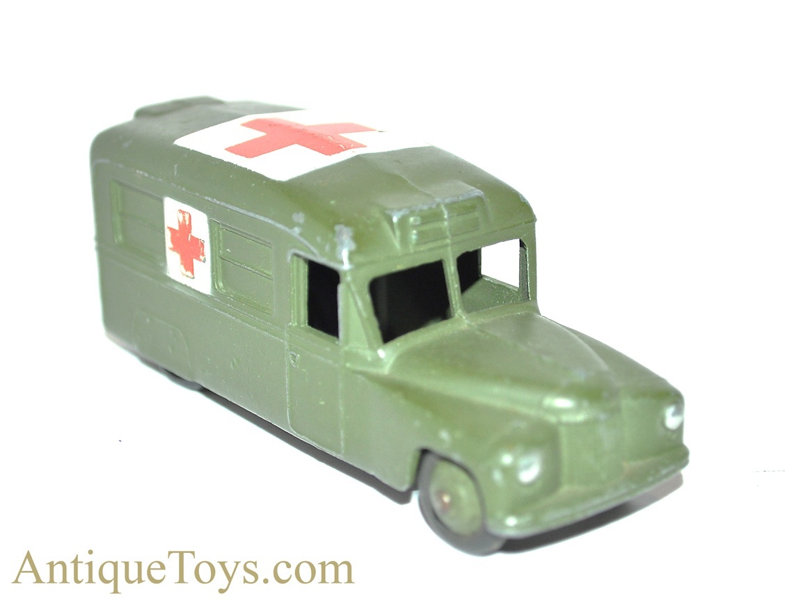 Meccano Ltd. Dinky Toys Diecast Daimler US Army Red Cross