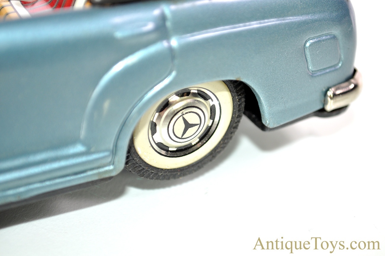 Bandai Mercedes-Benz 219 Convertible Automobiles of the Bandai Mercedes-Benz 219 Convertible Automobiles of the