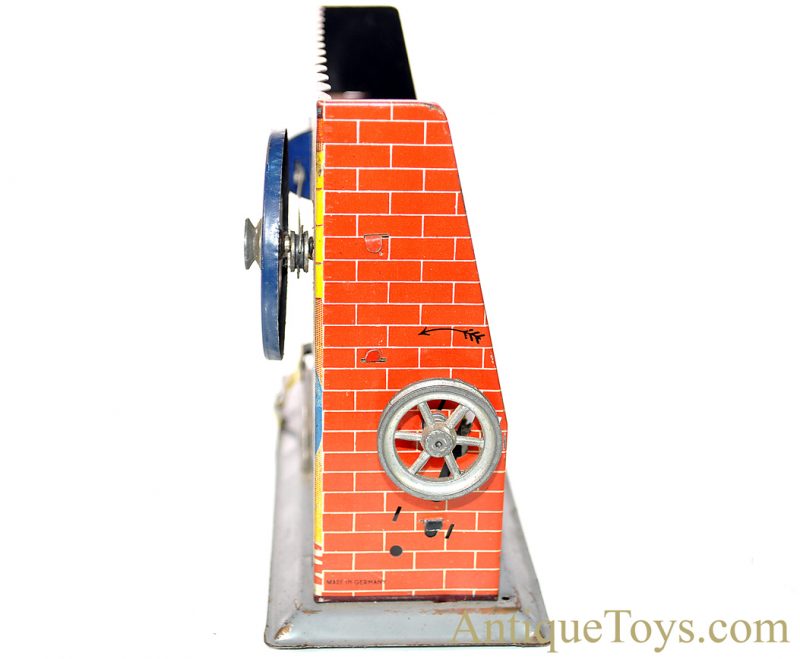 Fleischmann or Fischer Tin Lithographed Coal Stoker Firemen German Steam Toy Accessory Hirschberg Collection for Sale - Image 3