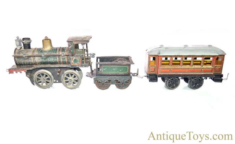 Karl Bub ca. 1910's Tin Lithographed Windup O Gauge Train Set with Locomotive, Coal & Passenger Car Made for the U.S. Market  <FONT COLOR="ff000 ">*SOLD*</font> - Image 3