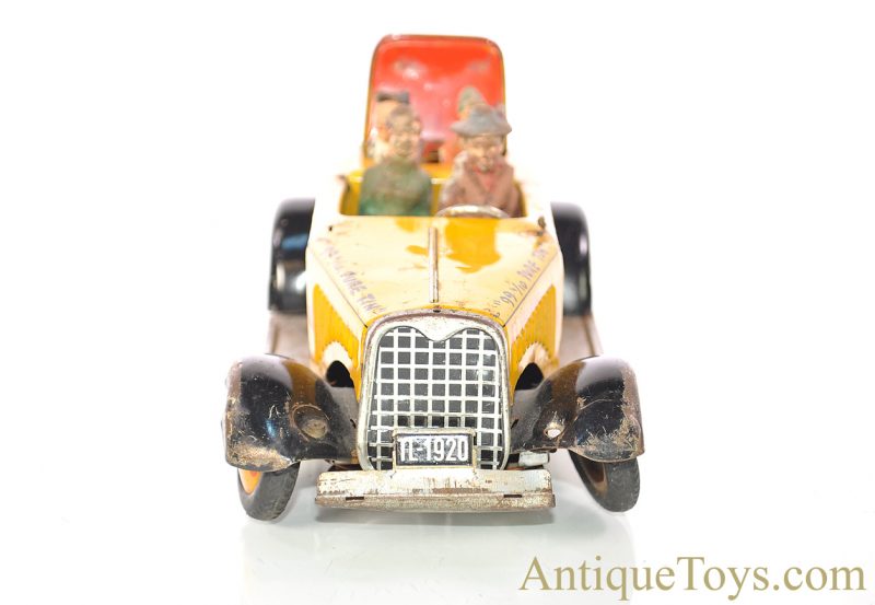 Arnold ca. 1950’s TL-1920 Hochzeitsauto “Tin Lizzy” Tin Lithographed Old Jalopy Car with Figures for Parts for Sale - Image 5