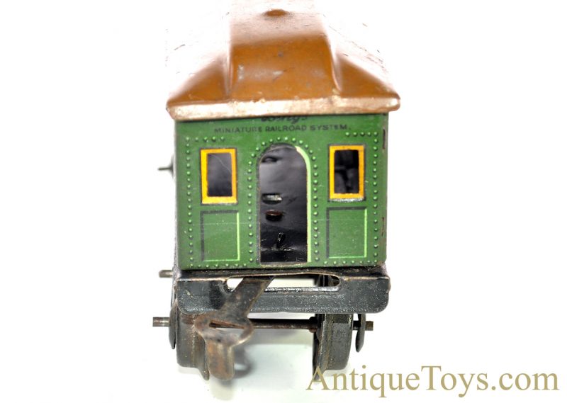 Bing Werkes "New York Central Lines" Cast Iron Electric Locomotive & Tin Lithographed Passenger & Caboose Cars Train Set *RESEARCH HELP NEEDED* <FONT COLOR="ff000 ">*SOLD*</font> - Image 12