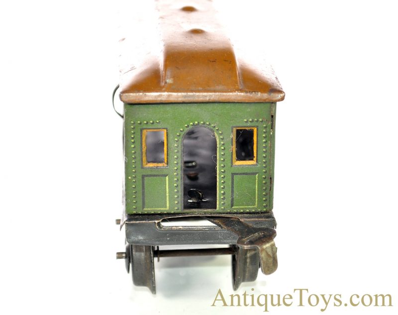 Bing Werkes "New York Central Lines" Cast Iron Electric Locomotive & Tin Lithographed Passenger & Caboose Cars Train Set *RESEARCH HELP NEEDED* <FONT COLOR="ff000 ">*SOLD*</font> - Image 13
