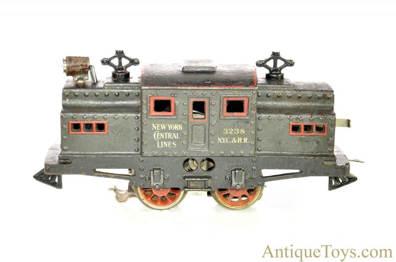 Bing Werkes "New York Central Lines" Cast Iron Electric Locomotive & Tin Lithographed Passenger & Caboose Cars Train Set *RESEARCH HELP NEEDED* <FONT COLOR="ff000 ">*SOLD*</font> - Image 2