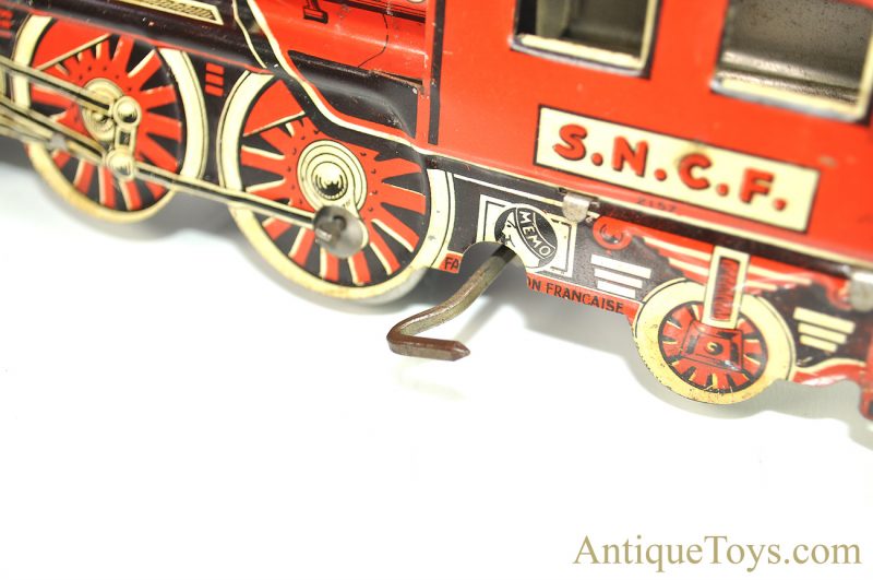 Memo Rare S.N.C.F Pacific Type 602 Steam Locomotive French Tin Lithographed Windup Toy Train for Sale - Image 6