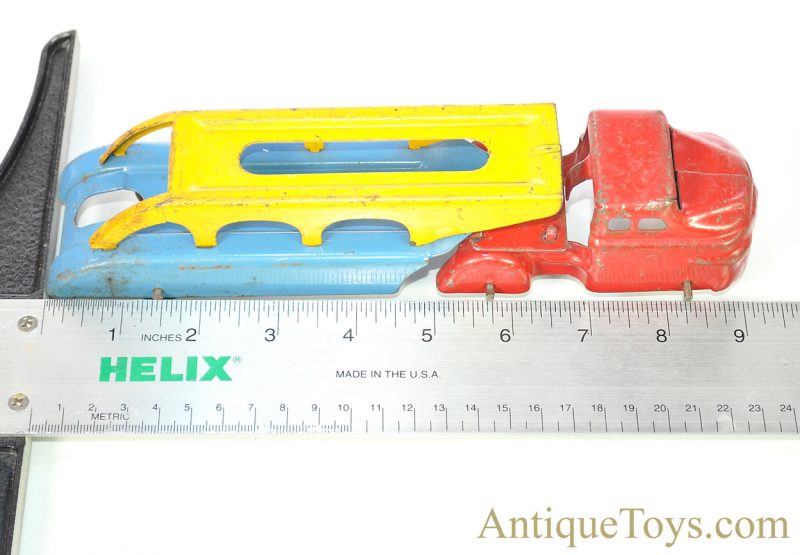 Wyandotte Toys All Metal Products Company Pressed Steel Metal & Plastic Auto Hauler Playset with Garage <FONT COLOR="ff000 ">*SOLD*</font> - Image 17