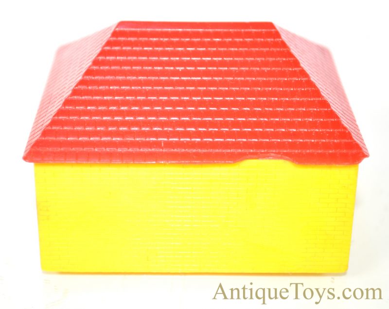 Wyandotte Toys All Metal Products Company Pressed Steel Metal & Plastic Auto Hauler Playset with Garage <FONT COLOR="ff000 ">*SOLD*</font> - Image 12