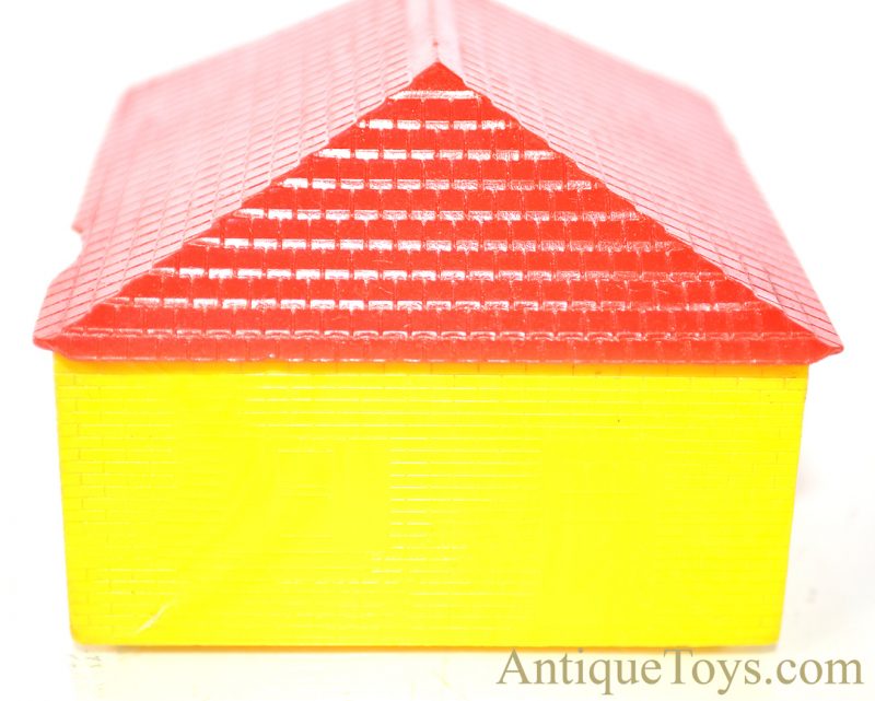 Wyandotte Toys All Metal Products Company Pressed Steel Metal & Plastic Auto Hauler Playset with Garage <FONT COLOR="ff000 ">*SOLD*</font> - Image 11