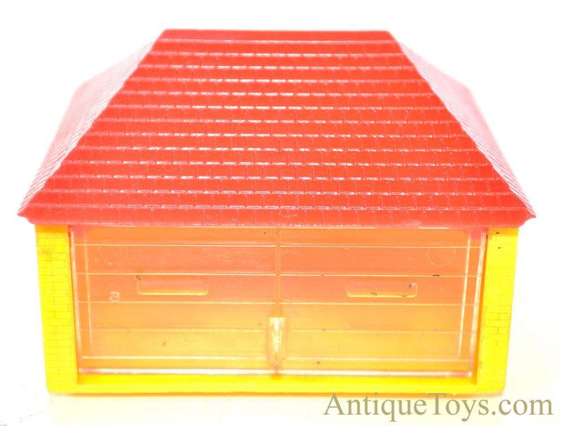 Wyandotte Toys All Metal Products Company Pressed Steel Metal & Plastic Auto Hauler Playset with Garage <FONT COLOR="ff000 ">*SOLD*</font> - Image 8