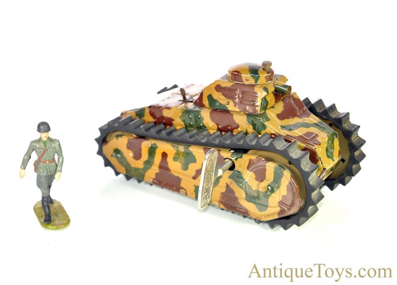 TippCo Tin Lithographed Windup Sparking Military Tank with Rubber Treads German <FONT COLOR="ff000 ">*SOLD*</font> - Image 2