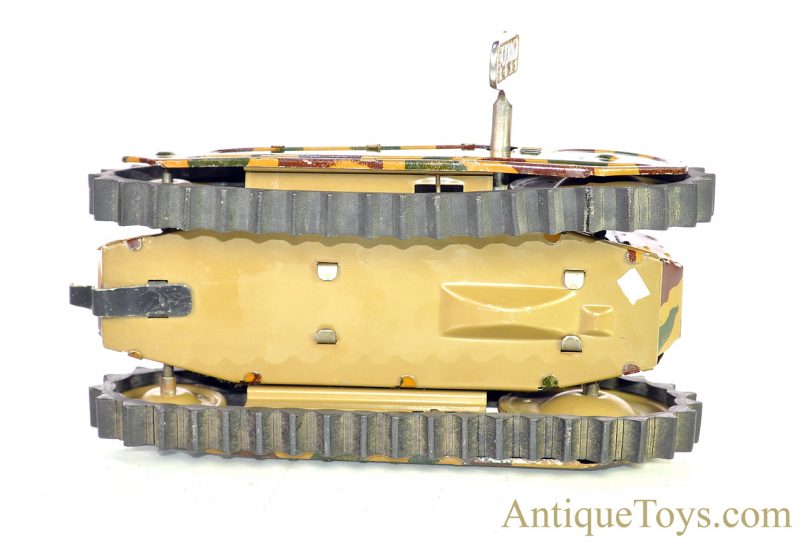 TippCo Tin Lithographed Windup Sparking Military Tank with Rubber Treads German <FONT COLOR="ff000 ">*SOLD*</font> - Image 6