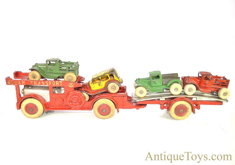 Hubley ca. 1930’s Cast Iron "Nucar Transport" Car Carrier Semi-Trailer Truck <FONT COLOR="ff000 ">*SOLD*</font> - Image 2