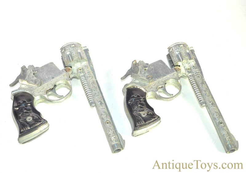 Kilgore ca. 1950's Kit Carson 50 Shot Repeating Cap Guns No. 2552 with Holsters Western Toy <FONT COLOR="ff000 ">*SOLD*</font> - Image 5