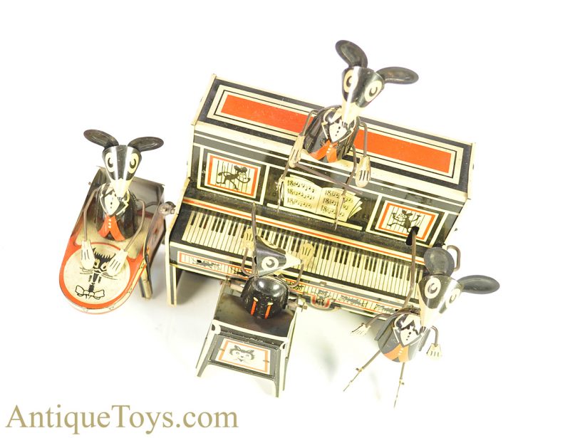 Marx "Marx Merry Makers" Tin Lithographed Mouse Band Windup Toy with Box <FONT COLOR="ff000 ">*SOLD*</font> - Image 5