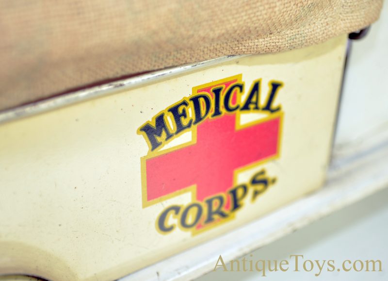 Wyandotte Toys All Metal Products Company Pressed Steel ca. 1930's Medical Corps Truck Red Cross Ambulance No. 430 with Box  *SOLD* - Image 8