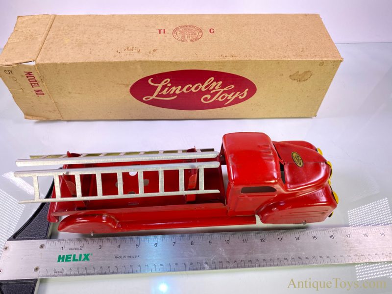 Lincoln Toys Pressed Steel Fire Engine Ladder Truck in Box <FONT COLOR="ff000 ">*SOLD*</font> - Image 2