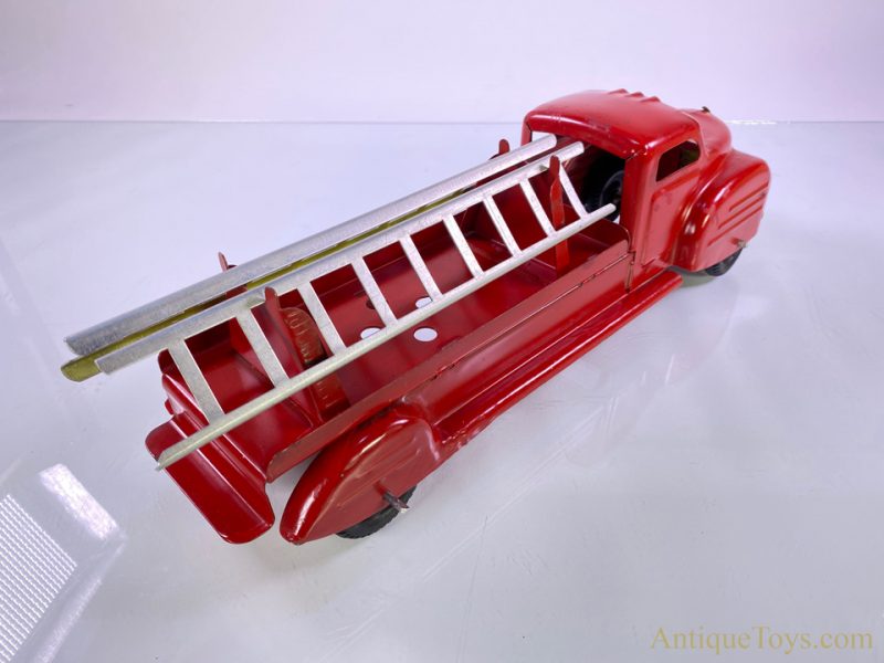 Lincoln Toys Pressed Steel Fire Engine Ladder Truck in Box <FONT COLOR="ff000 ">*SOLD*</font> - Image 6