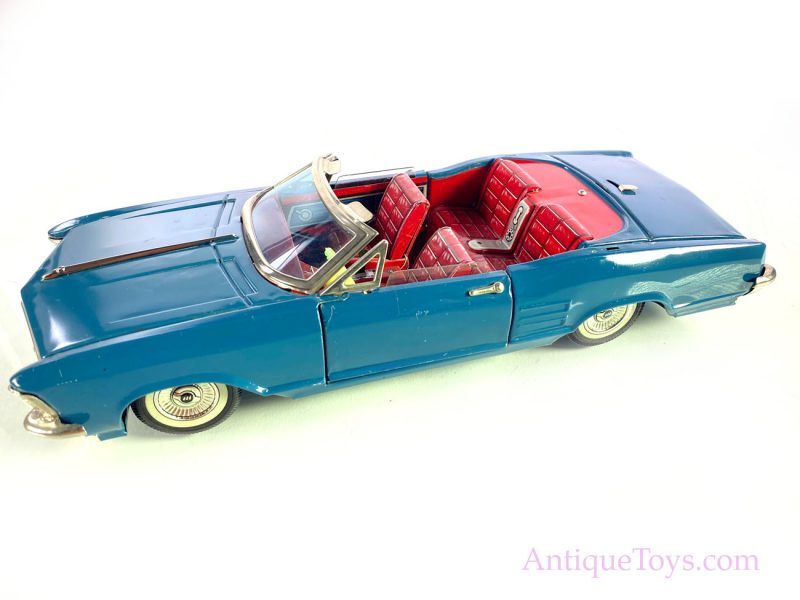 Buick Riveria Hardtop Tin Car by Haji Japan <FONT COLOR="ff000 ">*SOLD*</font> - Image 12