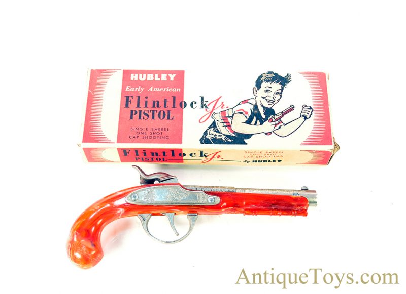Hubley ca. 1950's-1960's Flintlock Cap Pistol Set of 3 <FONT COLOR="ff000 ">*SOLD*</font> - Image 3