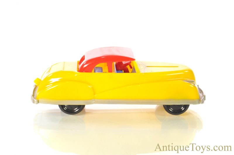 Renwal No. 39 Yellow Plastic Convertible 2-Dr Sedan in Box <FONT COLOR="ff000 ">*SOLD*</font> - Image 2