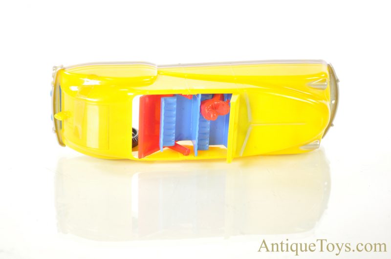 Renwal No. 39 Yellow Plastic Convertible 2-Dr Sedan in Box <FONT COLOR="ff000 ">*SOLD*</font> - Image 7