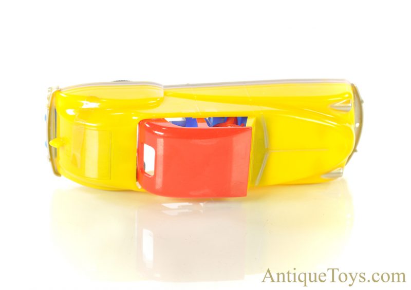 Renwal No. 39 Yellow Plastic Convertible 2-Dr Sedan in Box <FONT COLOR="ff000 ">*SOLD*</font> - Image 8